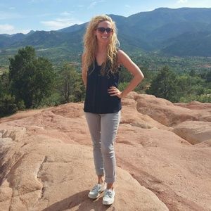 Meet your Posher, Emilie